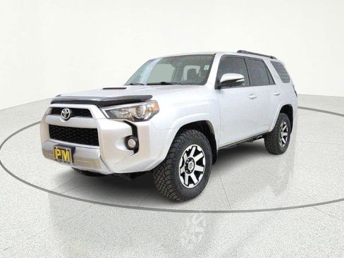 Used 2019 Toyota 4Runner TRD Off-Road Premium AWD/4WD image 3