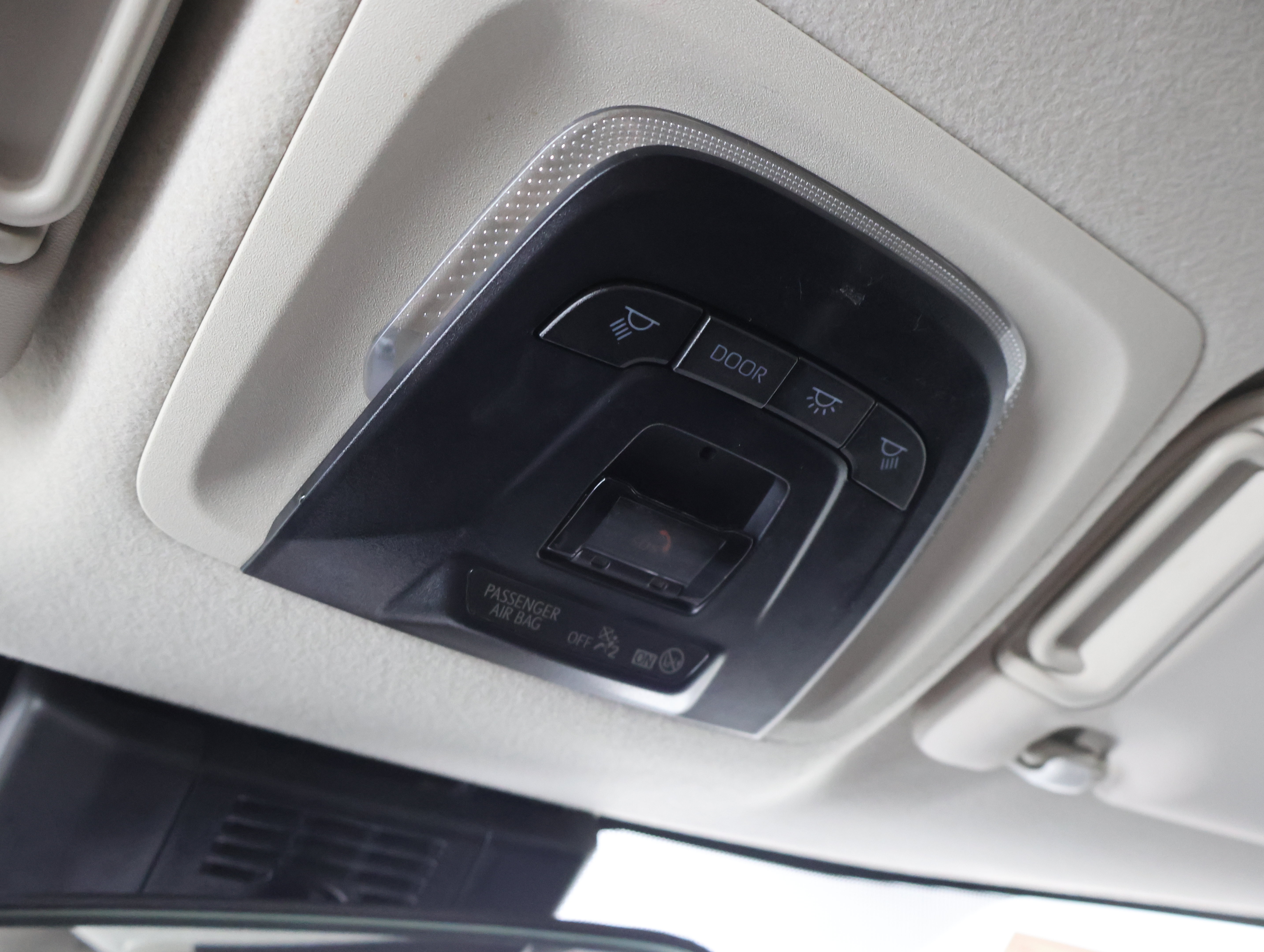 Used 2024 Toyota Corolla LE FWD image 48