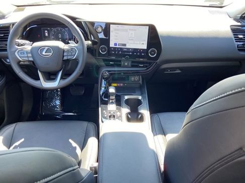 Used 2023 Lexus NX 350 AWD image 13