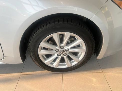 Used 2023 Toyota Corolla SE FWD image 12
