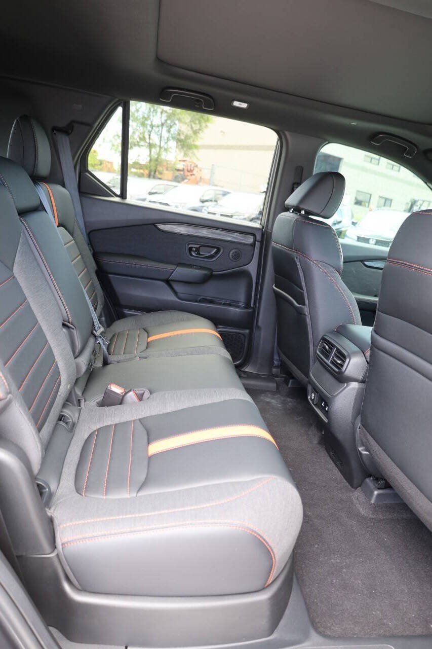 Used 2026 Honda Passport TrailSport image 16