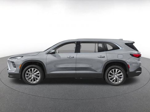 Used 2025 Buick Enclave Preferred AWD/4WD image 3