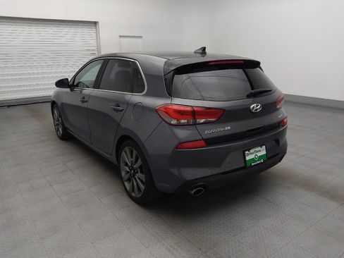 Used 2018 Hyundai Elantra GT Sport FWD image 5