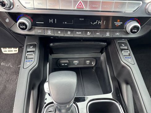 Used 2025 Kia Telluride SX Prestige X-Pro AWD/4WD image 46