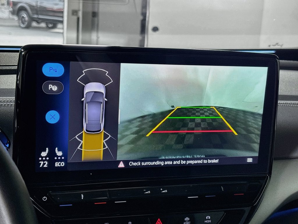 Certified 2023 Volkswagen ID.4 Pro AWD/4WD image 18