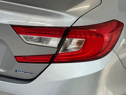 Used 2021 Honda Accord Hybrid image 13