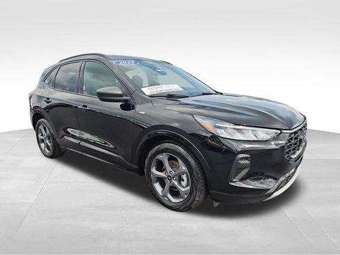 Used 2023 Ford Escape ST-Line w/ Tech Pack #1 FWD image 7