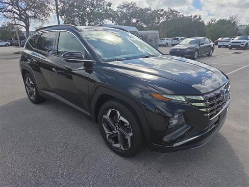 Used 2024 Hyundai Tucson Limited image 2