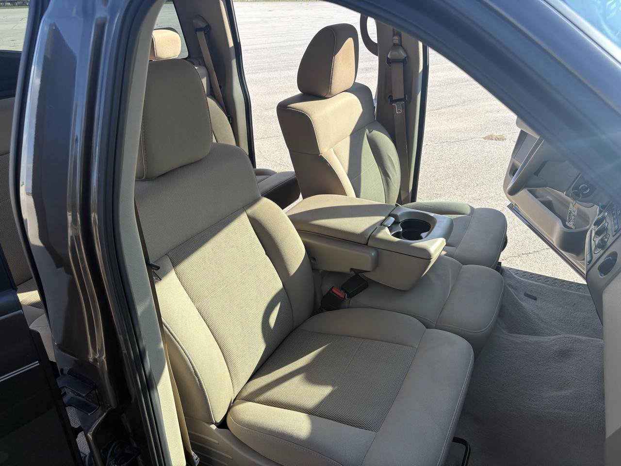 Used 2006 Ford F150 XLT RWD image 24