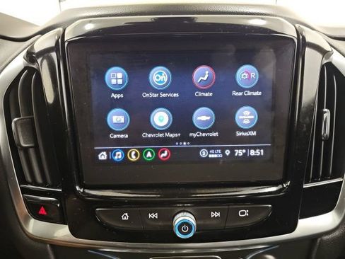 Used 2022 Chevrolet Traverse LT w/ LT Premium Package AWD/4WD image 24