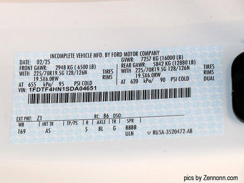 New 2025 Ford F450 XL w/ XL Chrome Package image 28