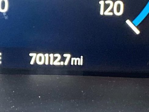 Used 2022 Ford F150 Lariat w/ Equipment Group 502A High AWD/4WD image 17