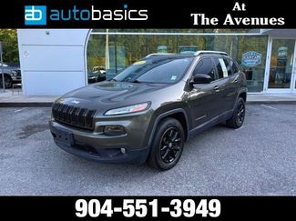 Used 2015 Jeep Cherokee Latitude w/ Comfort/Convenience Group AWD/4WD video 1
