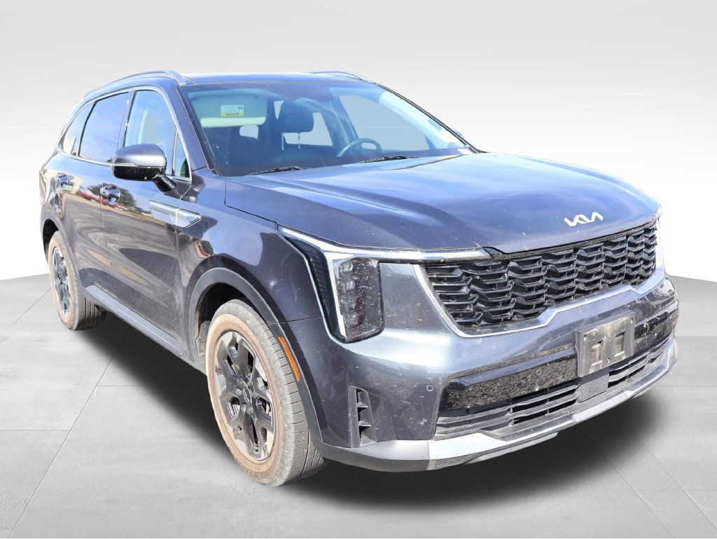 Used 2024 Kia Sorento S w/ Panoramic Sunroof Package FWD image 13