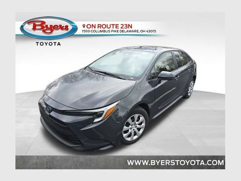 Used 2024 Toyota Corolla LE image 1
