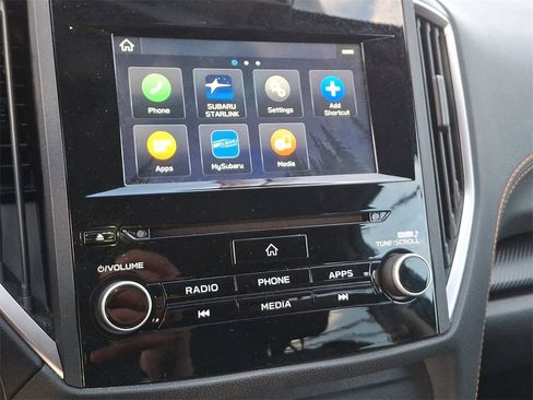 Used 2023 Subaru Crosstrek 2.0i Premium image 15