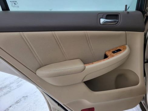 Used 2005 Honda Accord EX-L image 8