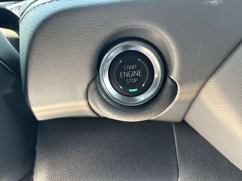 Certified 2025 Chevrolet Tahoe High Country AWD/4WD image 22