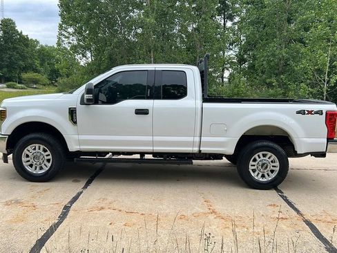 Used 2018 Ford F250 XLT w/ XLT Value Package AWD/4WD image 15