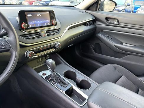 Certified 2024 Nissan Altima 2.5 S image 22