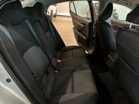 Used 2025 Toyota Camry LE FWD image 37