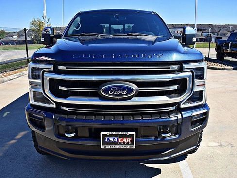 Used 2020 Ford F250 Platinum w/ FX4 Off-Road Package AWD/4WD image 13