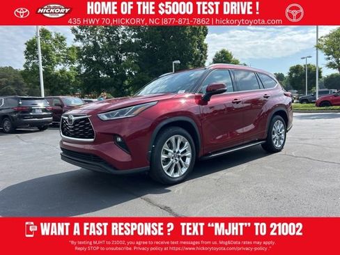 Used 2022 Toyota Highlander Limited FWD image 1