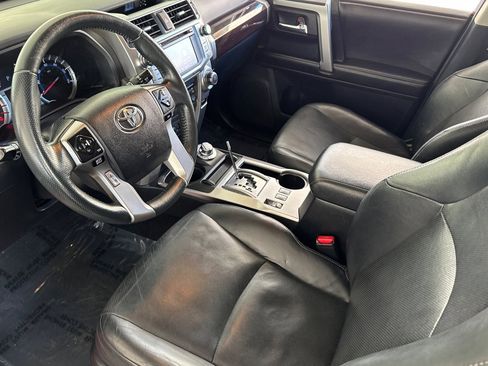 Used 2015 Toyota 4Runner Limited image 4