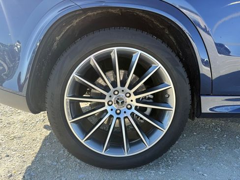 Used 2025 Mercedes-Benz GLE 350 4MATIC image 16