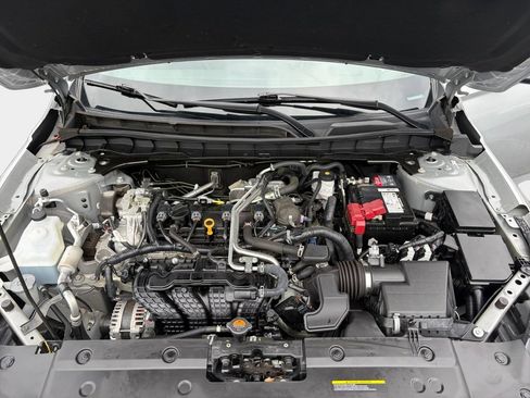 Used 2023 Nissan Altima 2.5 SV w/ SV Premium Package FWD image 24
