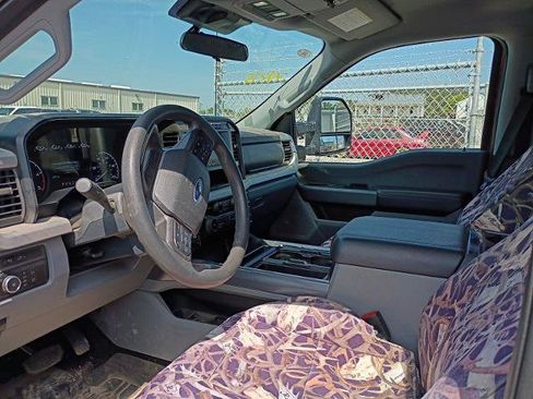 Certified 2024 Ford F350 XLT w/ 360-Degree Camera Package AWD/4WD image 29