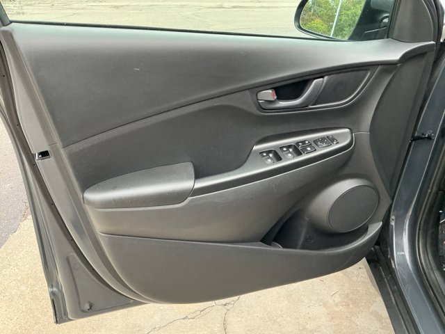 Certified 2023 Hyundai Kona SEL AWD/4WD image 15