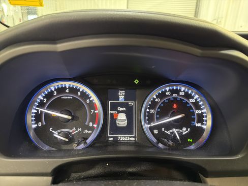 Used 2016 Toyota Highlander Limited image 18