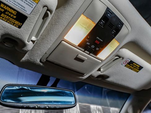 Used 2016 Lexus GX 460 image 35