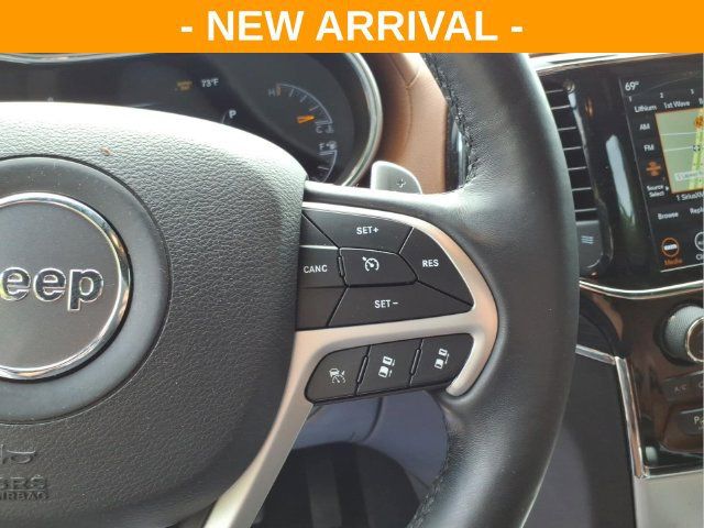 Used 2020 Jeep Grand Cherokee Summit w/ Skid Plate Group AWD/4WD image 19