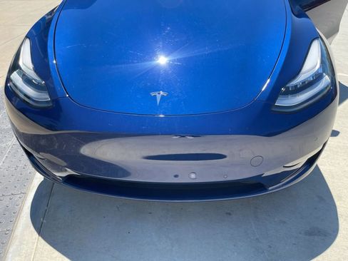Used 2023 Tesla Model Y Performance AWD/4WD image 40