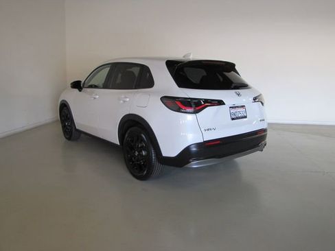 Certified 2024 Honda HR-V Sport image 20