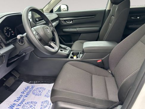 Certified 2025 Honda CR-V EX image 9
