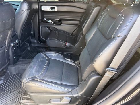 Used 2021 Ford Explorer ST w/ Equipment Group 401A AWD/4WD image 8