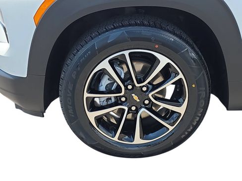 Used 2025 Chevrolet TrailBlazer LT FWD image 29