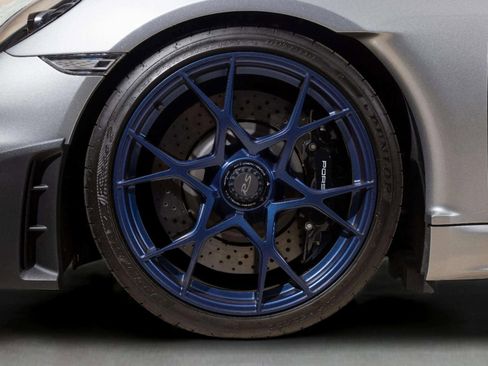 Used 2024 Porsche 718 Cayman GT4 RS w/ Weissach Package image 7