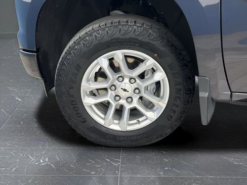 Used 2023 Chevrolet Silverado 1500 RST w/ Z71 Off-Road Package image 37