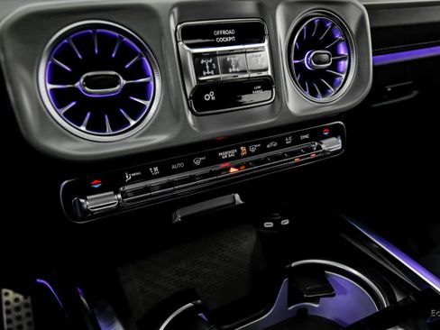 Used 2025 Mercedes-Benz G 63 AMG 4MATIC image 70