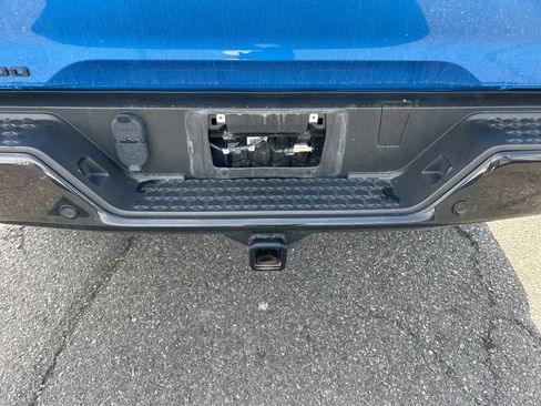 Used 2024 Chevrolet Colorado ZR2 w/ ZR2 Convenience Package III AWD/4WD image 7