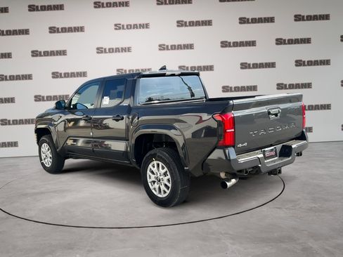 New 2026 Toyota Tacoma SR5 AWD/4WD image 3