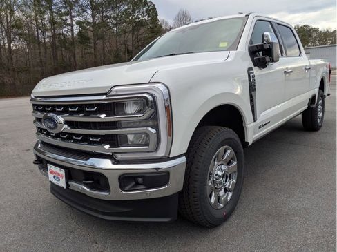 New 2026 Ford F250 Lariat w/ Lariat Ultimate Package image 2