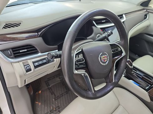 Used 2013 Cadillac XTS Platinum image 15
