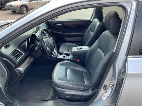 Used 2016 Subaru Outback 2.5i Limited AWD/4WD image 13