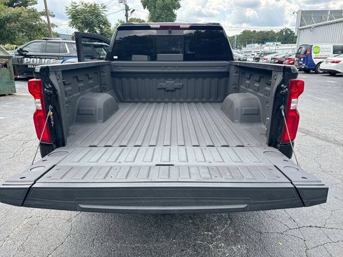 Used 2025 Chevrolet Silverado 1500 LTZ AWD/4WD image 33