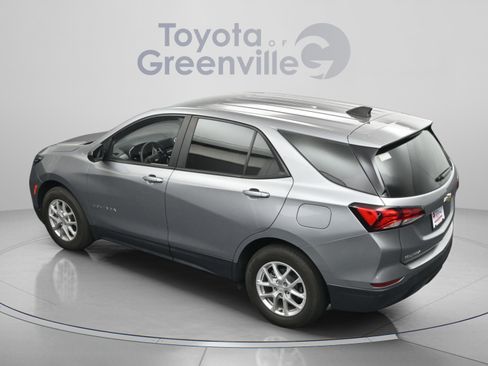 Used 2023 Chevrolet Equinox LS w/ LS Convenience Package FWD image 7